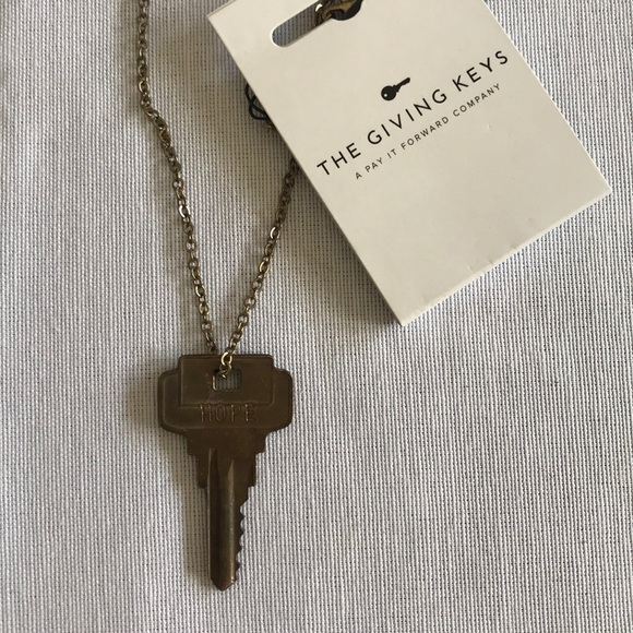 NWT The Giving Keys “Hope” necklace - Picture 3 of 4